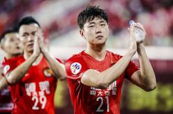 社区盾国际比赛日走向成谜，阿森纳状态回暖，质疑声仍在，轮换策略成焦点的简单介绍